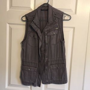 XS Max Jeans Grey Vest